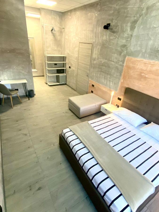 Hotel Tech ブレンバーテ エクステリア 写真