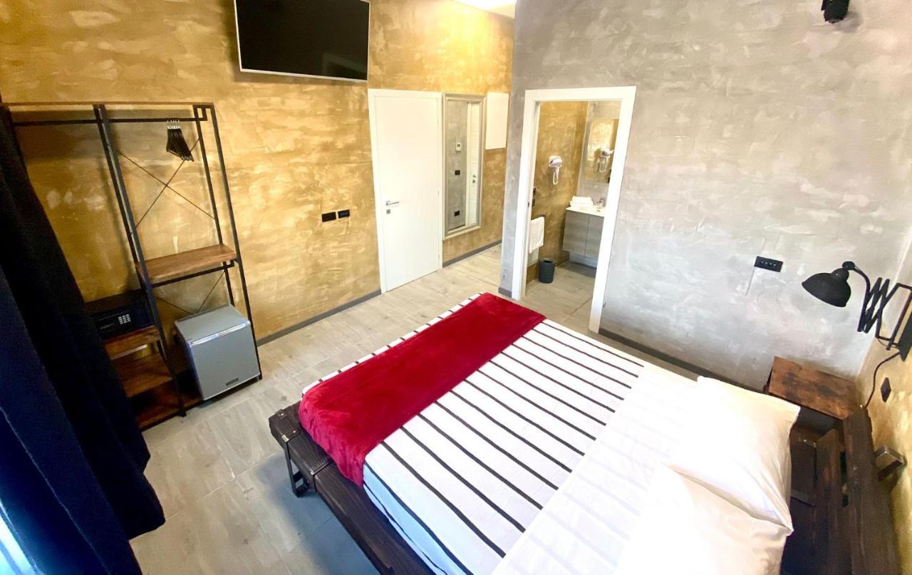 Hotel Tech ブレンバーテ エクステリア 写真