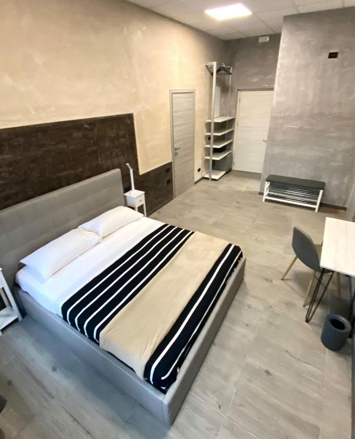 Hotel Tech ブレンバーテ エクステリア 写真